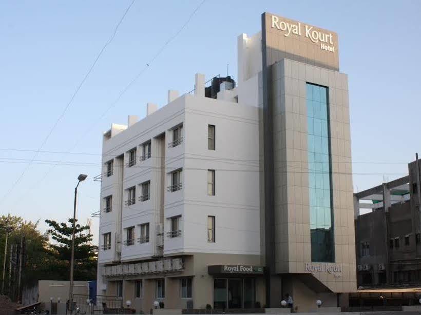 Treebo Trend Royal Kourt Aurangabad Hotel Bagian luar foto