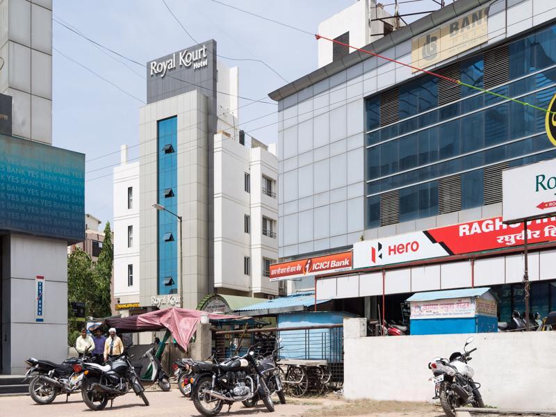 Treebo Trend Royal Kourt Aurangabad Hotel Bagian luar foto