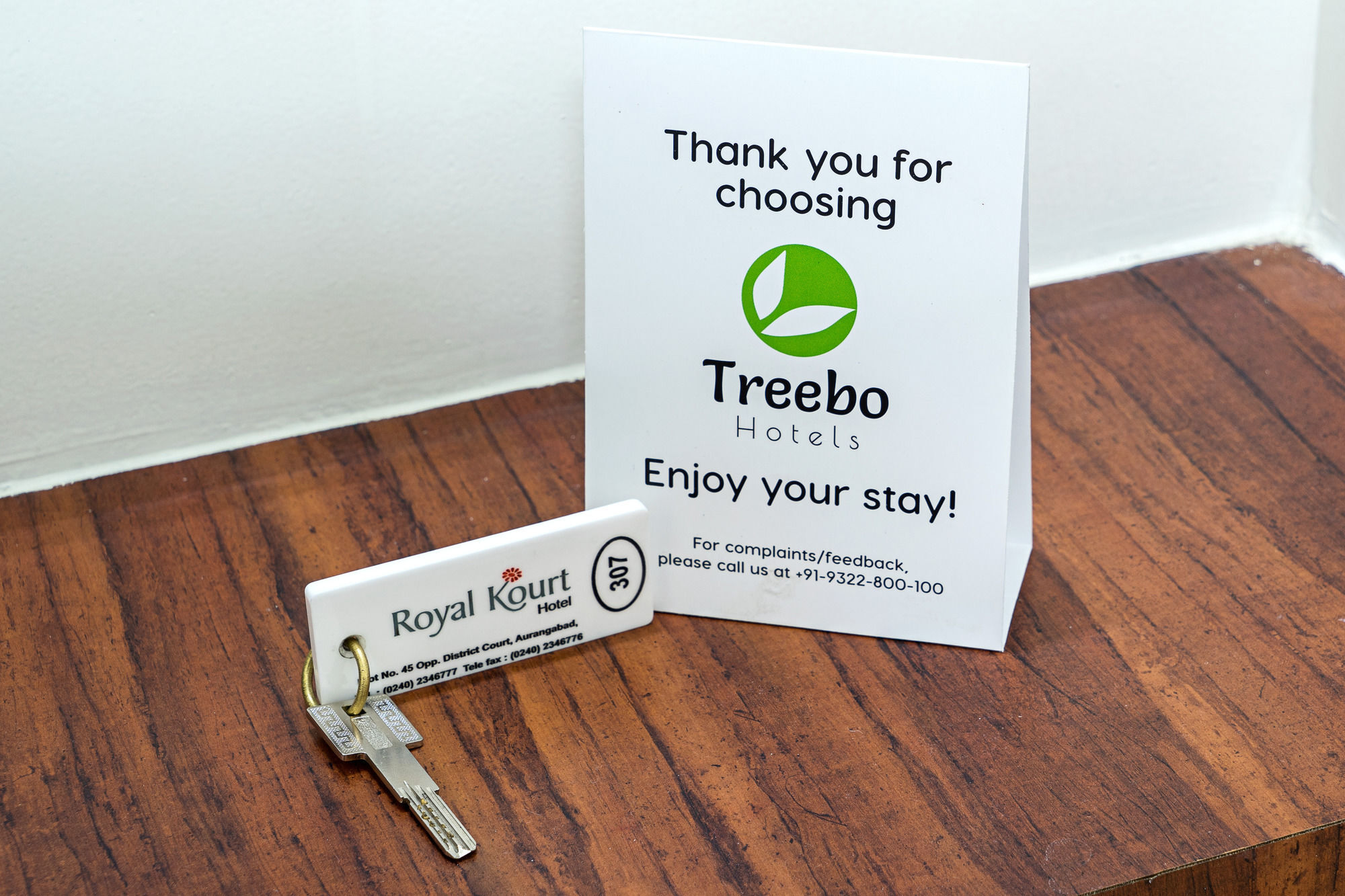 Treebo Trend Royal Kourt Aurangabad Hotel Bagian luar foto