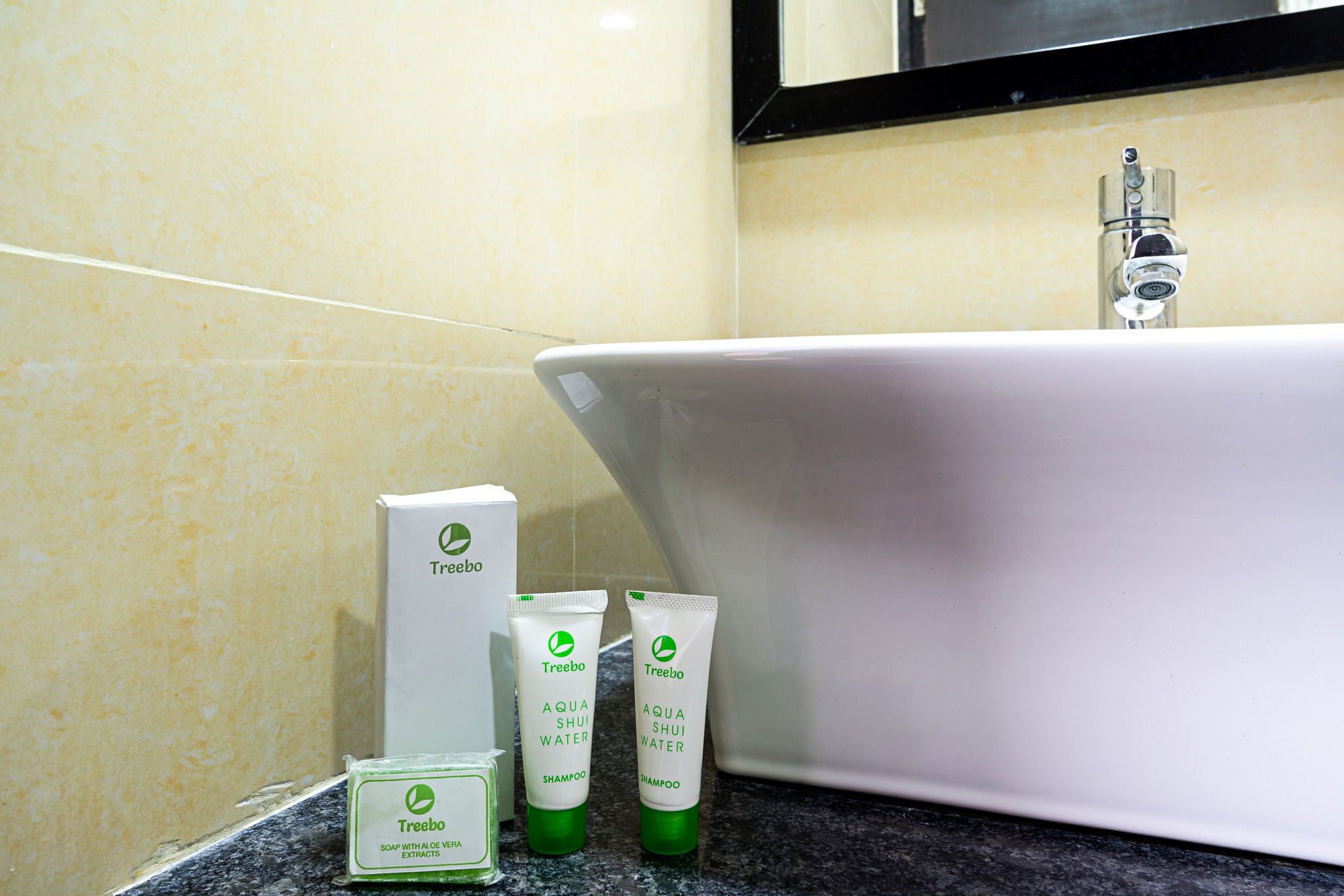 Treebo Trend Royal Kourt Aurangabad Hotel Bagian luar foto